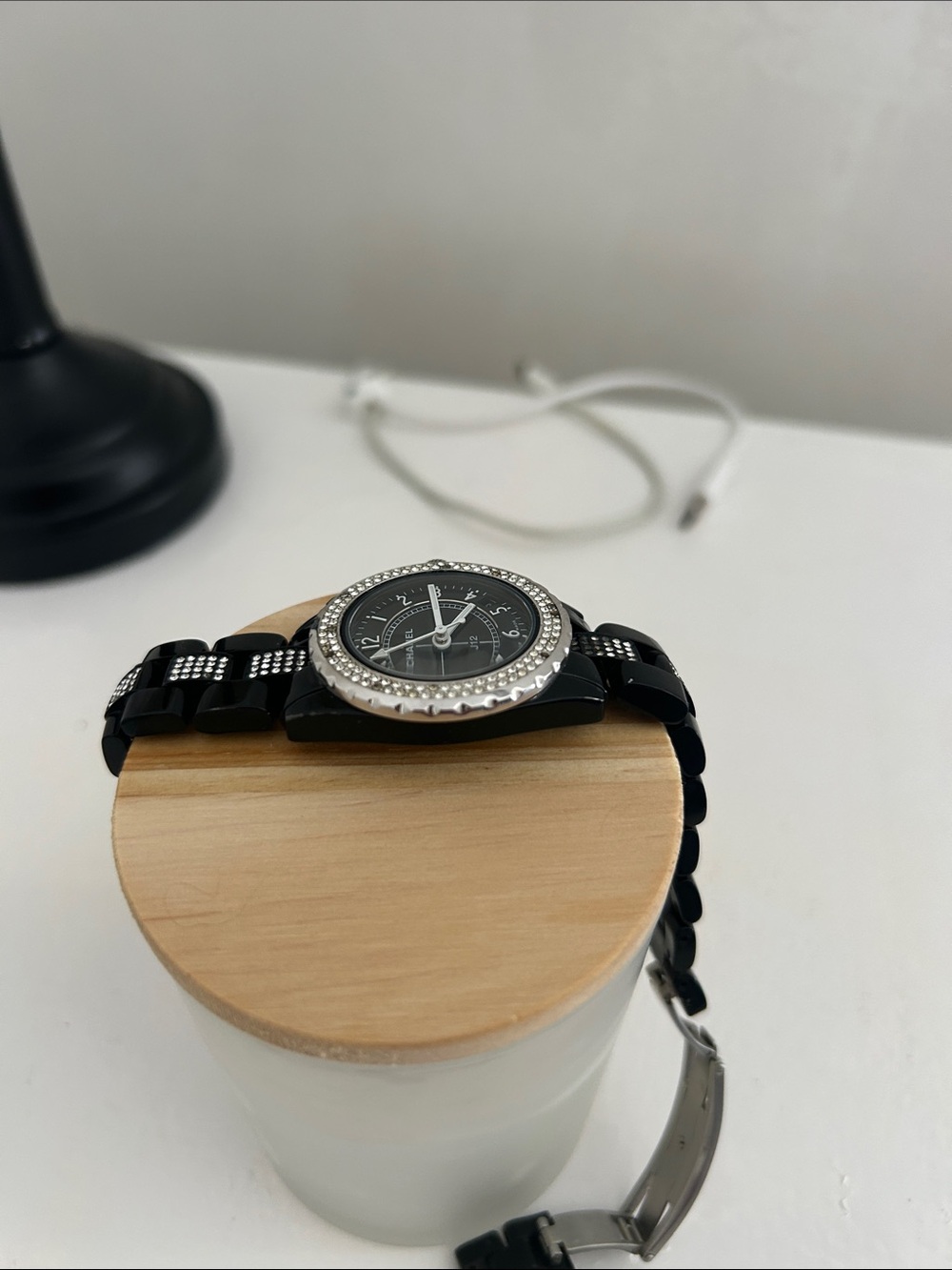 CHANEL Black Ceramic Watch with Crystal Accent - Picture 3 of 7